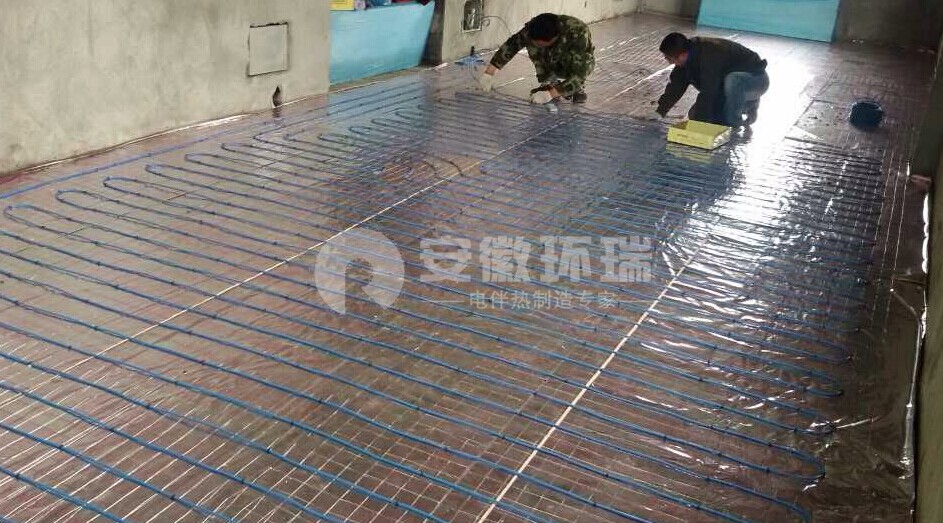 榆樹八號鎮中心小學采用我司發熱電纜電地暖系統